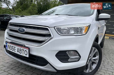 Позашляховик / Кросовер Ford Escape 2018 в Львові