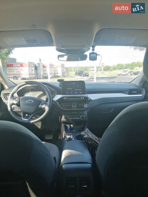 Внедорожник / Кроссовер Ford Escape 2020 в Хмельницком