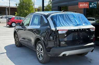 Внедорожник / Кроссовер Ford Escape 2022 в 