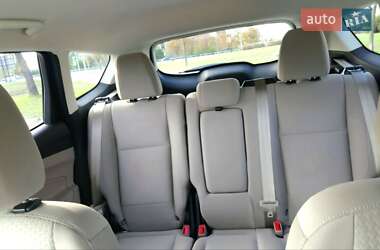 Внедорожник / Кроссовер Ford Escape 2016 в 