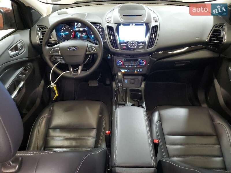 Позашляховик / Кросовер Ford Escape 2019 в Львові