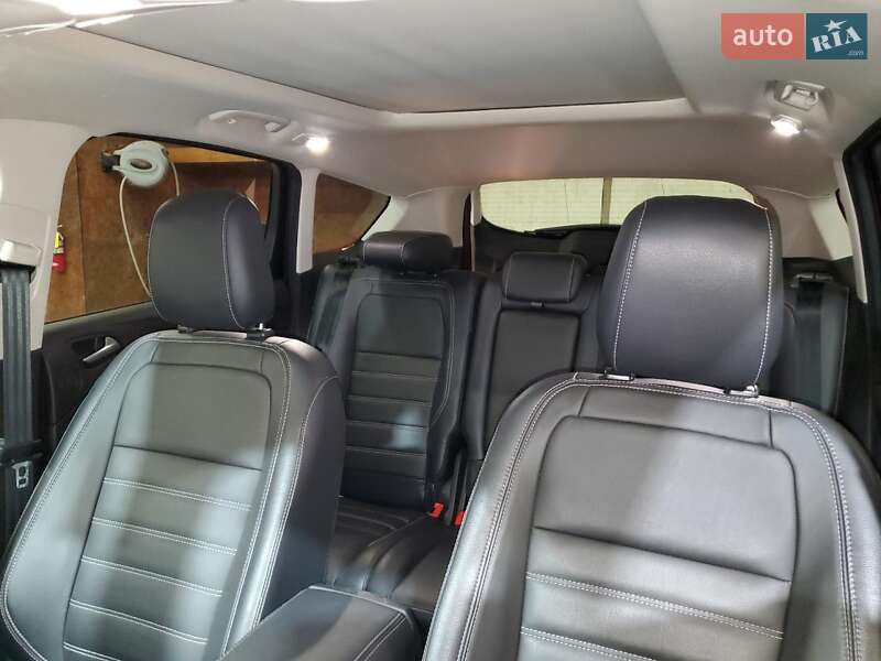 Позашляховик / Кросовер Ford Escape 2019 в Львові