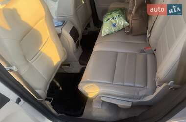 Внедорожник / Кроссовер Ford Escape 2014 в 