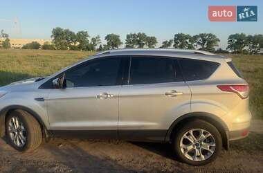 Внедорожник / Кроссовер Ford Escape 2014 в 