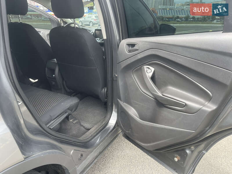 Внедорожник / Кроссовер Ford Escape 2014 в Чернигове