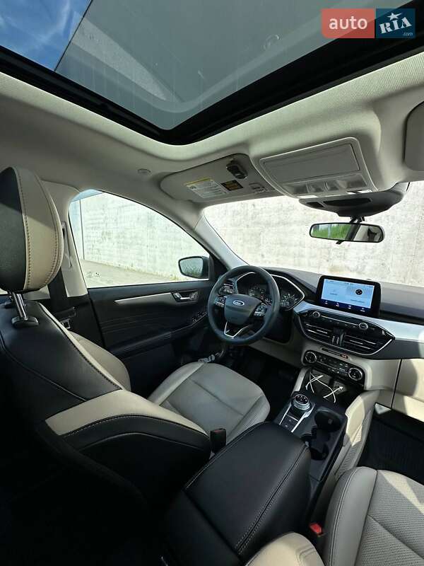 Позашляховик / Кросовер Ford Escape 2022 в Києві