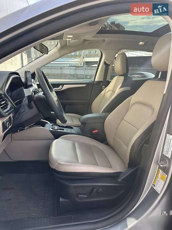 Позашляховик / Кросовер Ford Escape 2022 в Києві