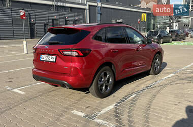 Позашляховик / Кросовер Ford Escape 2024 в 
