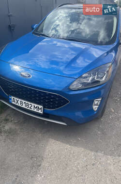 Позашляховик / Кросовер Ford Escape 2020 в Харкові
