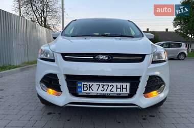 Позашляховик / Кросовер Ford Escape 2015 в 