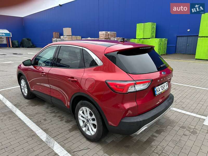 Позашляховик / Кросовер Ford Escape 2019 в Києві