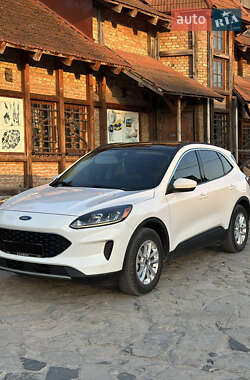 Позашляховик / Кросовер Ford Escape 2021 в Львові