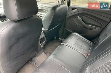 Внедорожник / Кроссовер Ford Escape 2014 в 