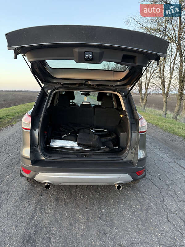 Позашляховик / Кросовер Ford Escape 2014 в Черкасах