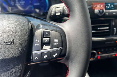 Внедорожник / Кроссовер Ford Escape 2022 в 