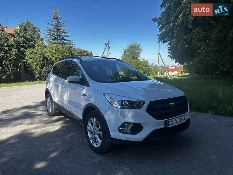 Ford Escape 2017