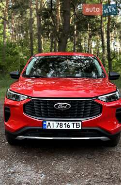 Внедорожник / Кроссовер Ford Escape 2024 в 