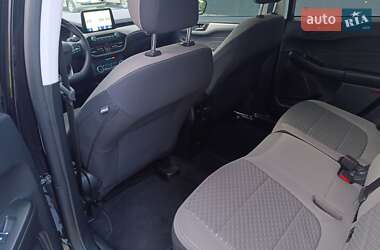 Внедорожник / Кроссовер Ford Escape 2022 в 