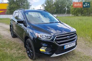 Позашляховик / Кросовер Ford Escape 2018 в Харкові