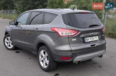 Внедорожник / Кроссовер Ford Escape 2013 в 
