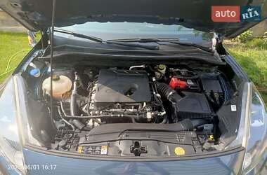 Позашляховик / Кросовер Ford Escape 2020 в Житомирі