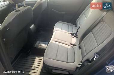 Позашляховик / Кросовер Ford Escape 2020 в 