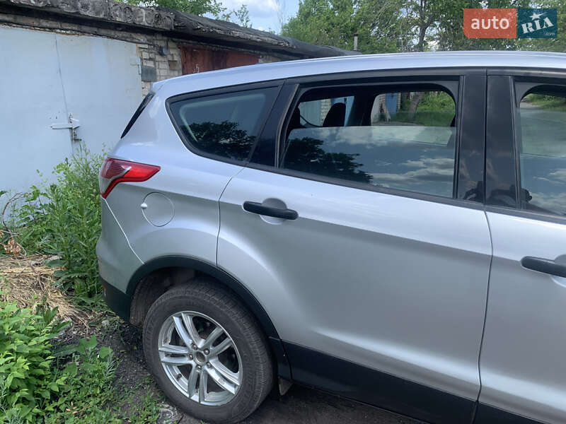 Позашляховик / Кросовер Ford Escape 2014 в Кривому Розі