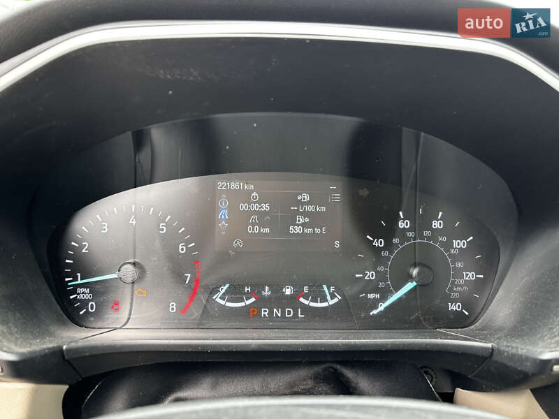 Внедорожник / Кроссовер Ford Escape 2020 в Стрые