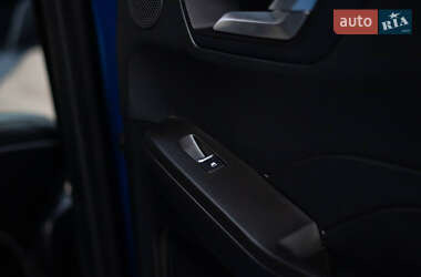Внедорожник / Кроссовер Ford Escape 2021 в 