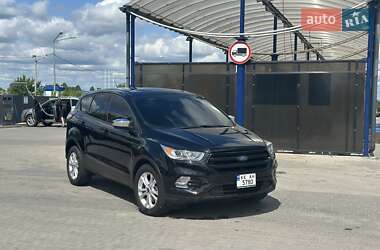 Позашляховик / Кросовер Ford Escape 2017 в Дніпрі