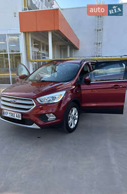 Позашляховик / Кросовер Ford Escape 2017 в Запоріжжі