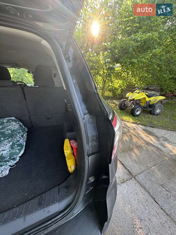 Внедорожник / Кроссовер Ford Escape 2017 в Хмельницком