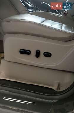 Внедорожник / Кроссовер Ford Escape 2013 в 