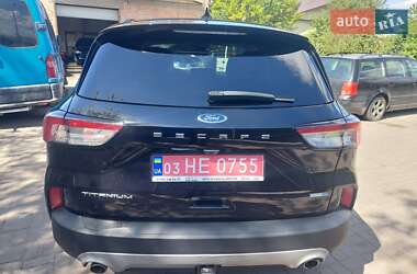 Внедорожник / Кроссовер Ford Escape 2019 в 