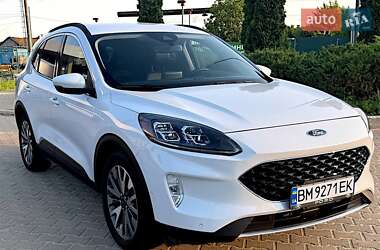 Внедорожник / Кроссовер Ford Escape 2020 в 