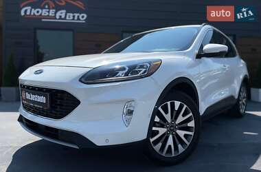Внедорожник / Кроссовер Ford Escape 2020 в 