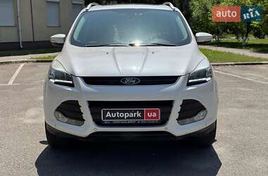 Внедорожник / Кроссовер Ford Escape 2014 в 