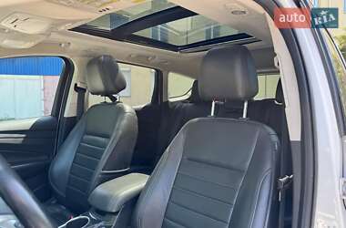 Внедорожник / Кроссовер Ford Escape 2014 в 