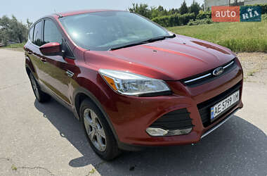 Внедорожник / Кроссовер Ford Escape 2016 в 