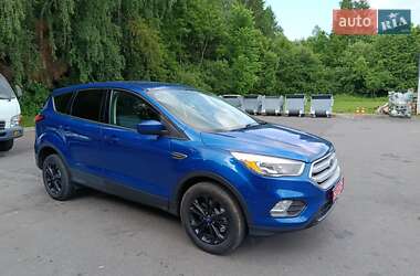 Позашляховик / Кросовер Ford Escape 2019 в Сколе