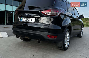Внедорожник / Кроссовер Ford Escape 2015 в 
