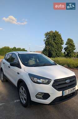 Позашляховик / Кросовер Ford Escape 2017 в Боярці