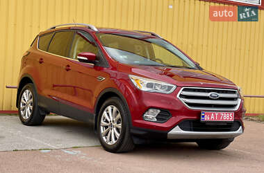 Внедорожник / Кроссовер Ford Escape 2017 в 