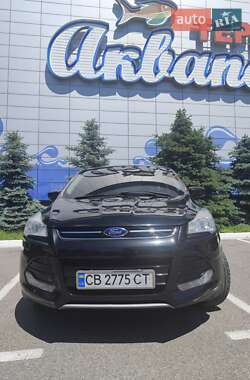 Внедорожник / Кроссовер Ford Escape 2015 в 