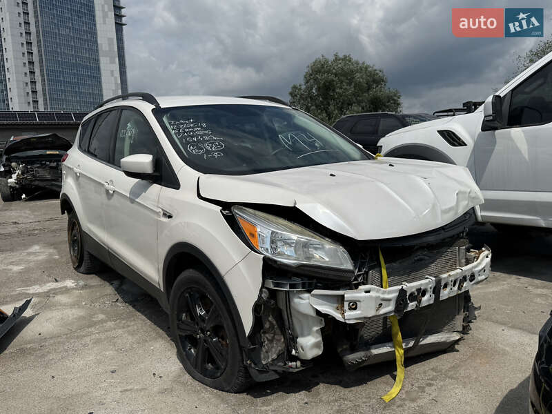 Внедорожник / Кроссовер Ford Escape 2016 в Киеве фото 5 Внедорожник / Кроссовер Ford Escape 2016 в Киеве