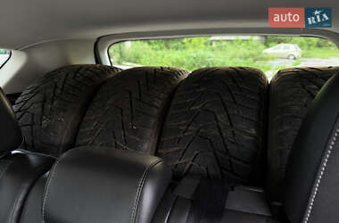 Внедорожник / Кроссовер Ford Escape 2014 в 