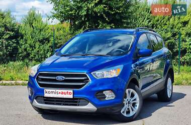 Позашляховик / Кросовер Ford Escape 2018 в Хмельницькому