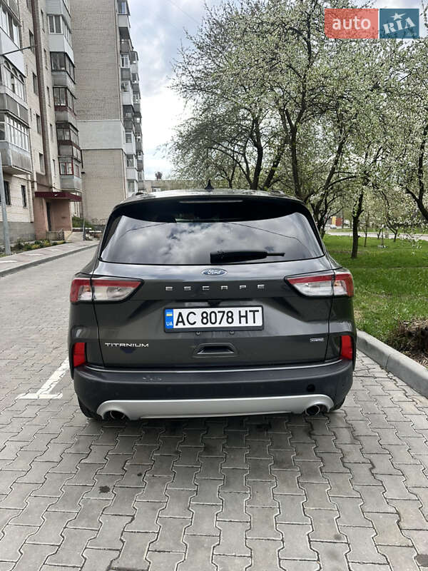 Внедорожник / Кроссовер Ford Escape 2020 в Луцке