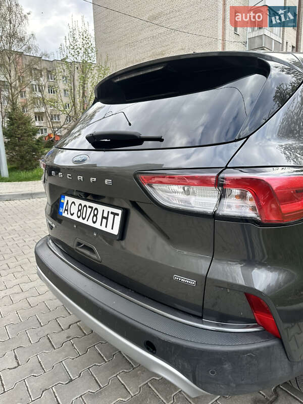 Внедорожник / Кроссовер Ford Escape 2020 в Луцке