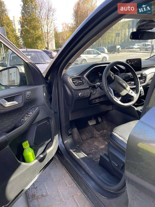 Внедорожник / Кроссовер Ford Escape 2020 в Луцке